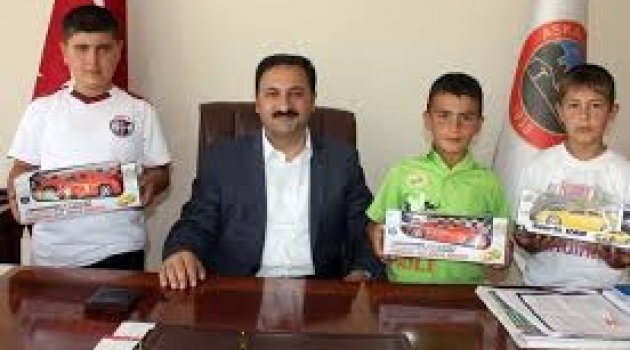 Erzurumlu Çocuklardan Örnek Davranış