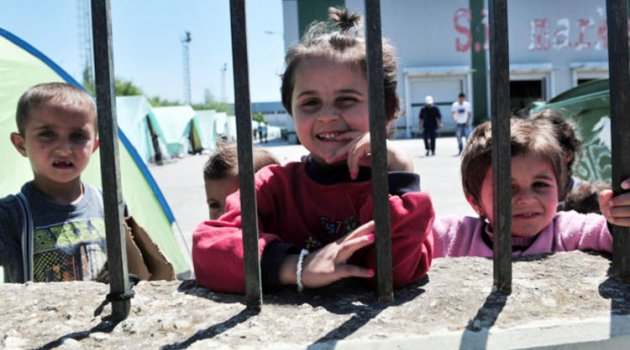 Fransa’da Tutuklu Sığınmacı Çocukların Sayısı Artmaya Devam Ediyor