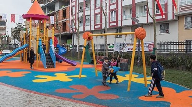 Gaziosmanpaşa’da Çocuklar Park Polislerine Emanet