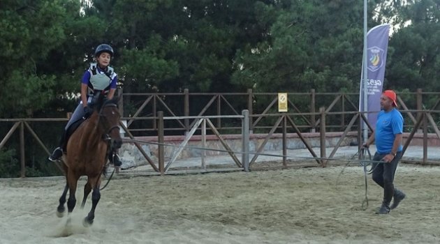 Gebzeli Çocuklar Ata Sporuyla Tanışıyor
