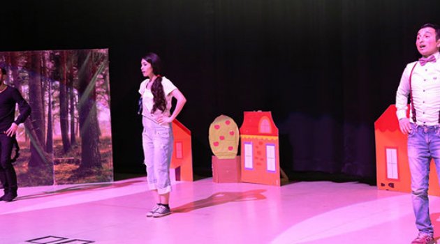 Gebzeli minikler ‘Pantolon’ ile eğlendi