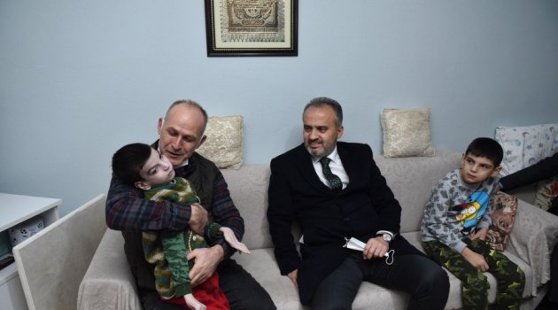 Gelin Minik Yusuf'un umudu olalım
