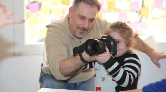 Genç Fotoğrafçılar Karabağlar'da Yetişiyor