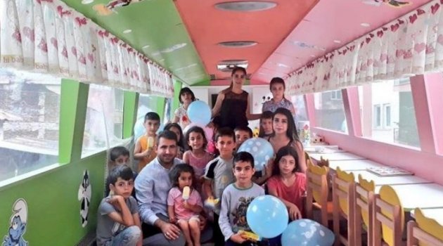 Gezici Okul Çocuklarla Buluşuyor