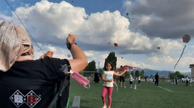 Gökyüzü Uçurtma Şenliği ile renklendi