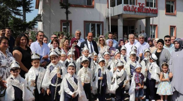 Gülüçlü çocuklar sünnet şöleninde doyasıya eğlendi