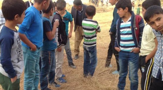 Hakkari'de çocukların bulduğu cisim patladı: 3 yaralı