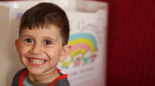 Hayırseverler ve çocuklar arasındaki köprü