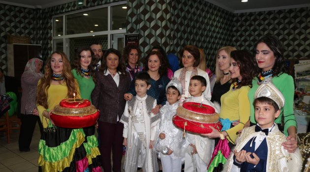 Hemofili Ve Talasemi Hastası Çocuklar Gönüllerince Eğlendi