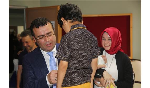 Her Çocuk Bayramlık İster Kampanyası