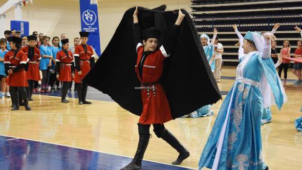 İzmir'de Spor Merkezleri açıldı: