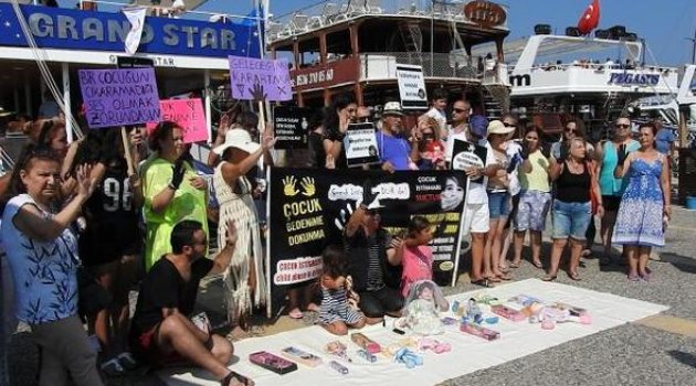İzmir'den Çocuk İstismarına Tepki