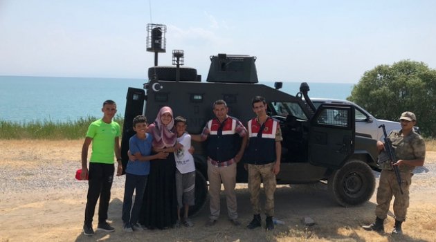 Jandarma Ekipleri Kaybolan Çocukları Buldu
