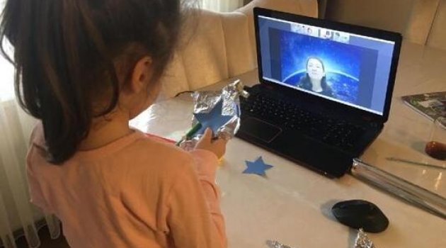 Kartallı minikler eğitime ekranları başında devam ediyor