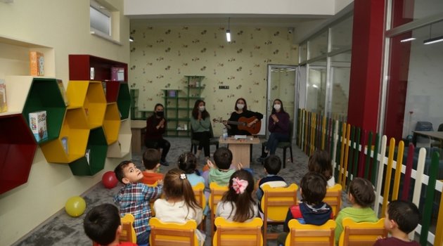 Kayseri Büyükşehir'den miniklere konser