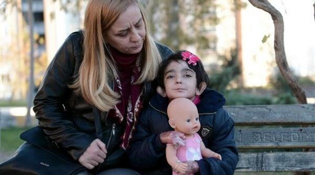'Kelebek çocuk' Elfida, hayatını kaybetti