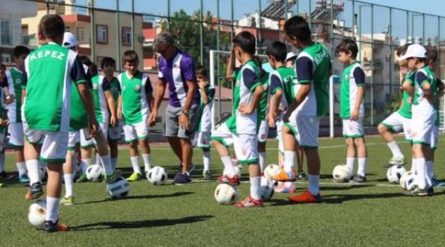 Kepezli Minikler Takım Ruhunu Öğreniyor