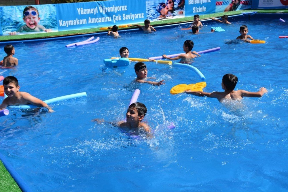 Kızıltepe'de ‘Yüzme Bilmeyen Çocuk Kalmasın' Projesi