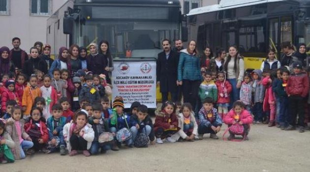Kocaköy ‘De 645 Çocuk İlk Kez Tiyatro İle Buluştu