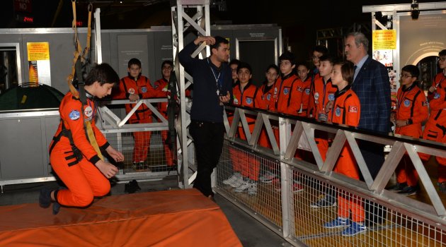 Küçük astronotlar “Mars`ta bir gece” geçirdi