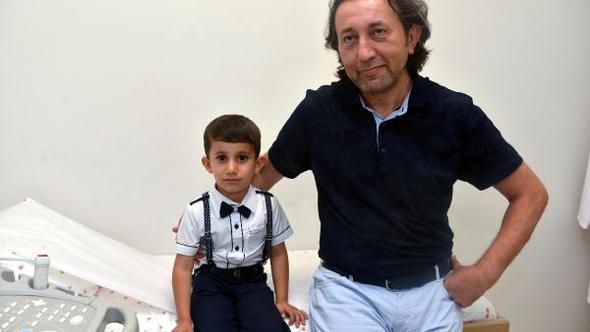 Küçük Muhammet Saklambaç Oynayabilecek