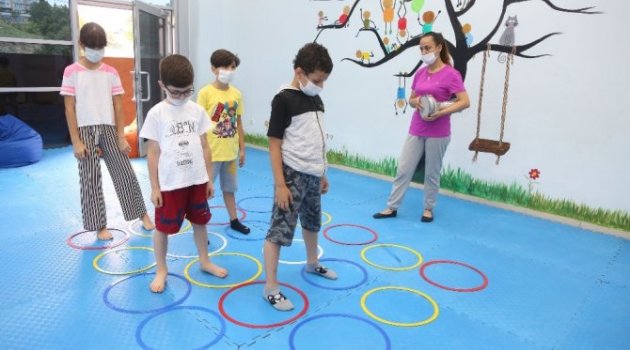 Küçükçekmece’de yaz atölyeleri başladı