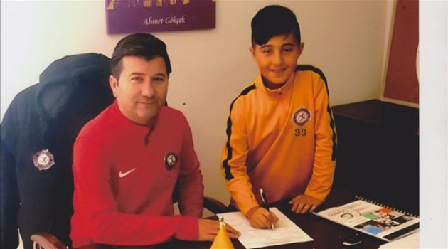 Minik Baran Anamur'un Gururu Oldu