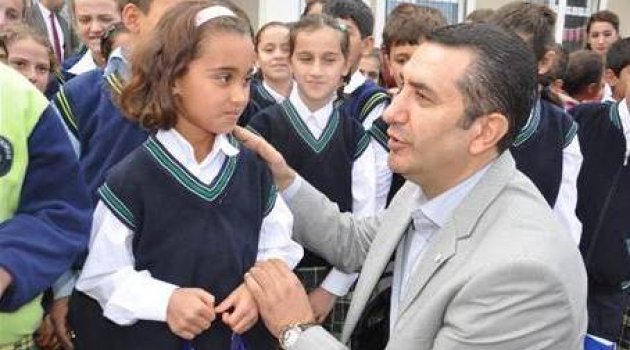 Minik Eller Üşümesin