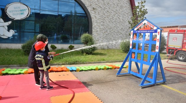 Minik itfaiye erleri görev başında