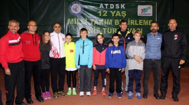 Minik Milli Tenisçiler Adana'da Belirlendi