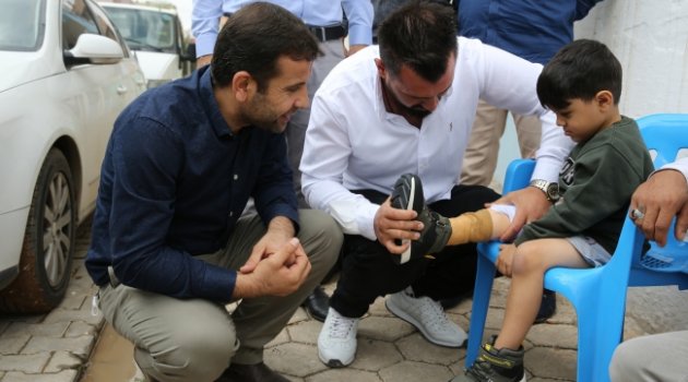 Minik Muhammed protez bacağına kavuştu