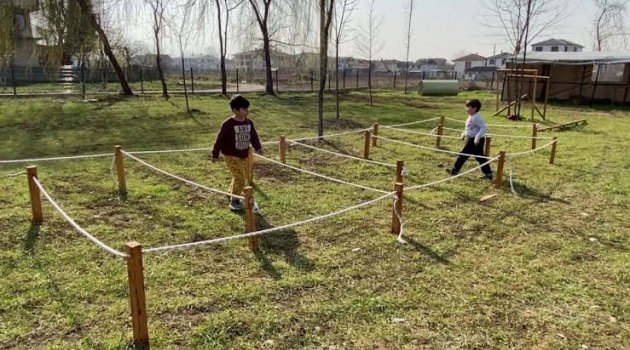 Minik öğrenciler deprem bilinci kazanıyor