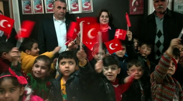Minik Öğrencilerden Gaziler Derneğine Ziyaret