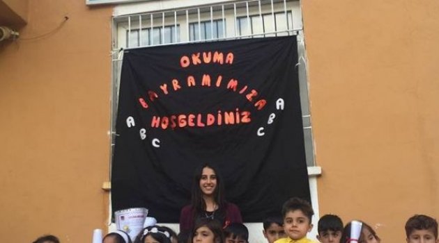 Minik Öğrencilerin Okuma Bayramına Yoğun İlgi