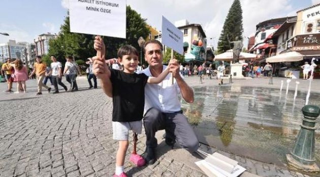 Minik Özge Adalet İstiyor