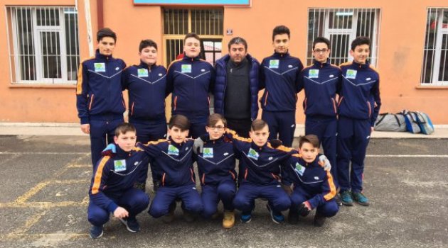 Minik Voleybolcularda Hedef Şampiyonluk