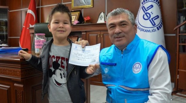 Minik yüreklerden büyük destek