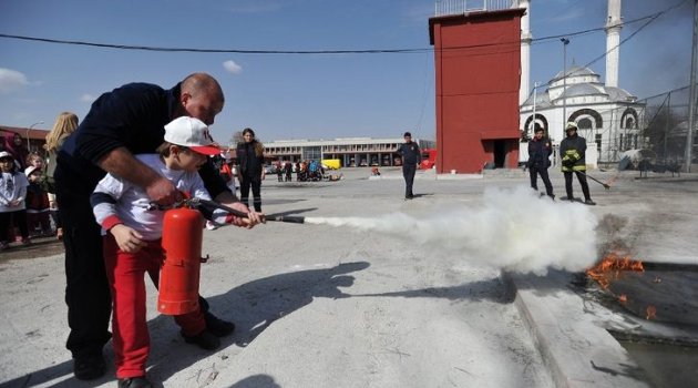 Minik Yüreklerin İtfaiye Heyecanı