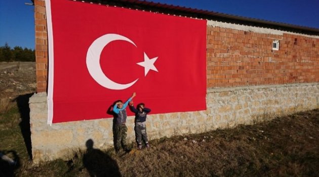 Minikler “Biz De Askeriz” Dediler