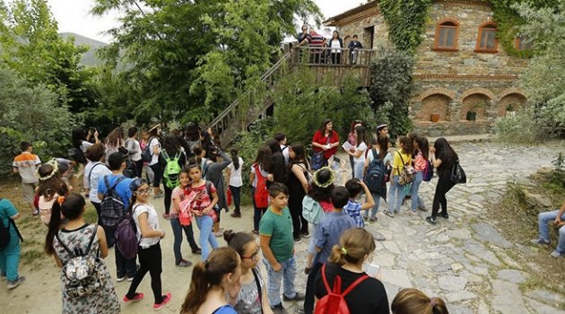Minikler bu köye hayran kaldı