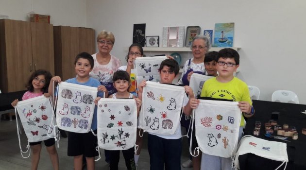 Minikler hem öğreniyor, hem eğleniyor