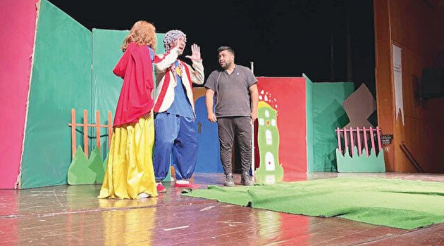 Minikler ‘Kitaplar Ülkesi’ni çok sevdi