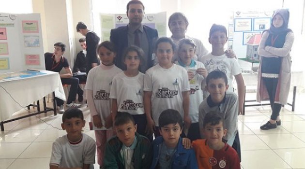 Minikler TÜBİTAK Bilim Fuarı'nda