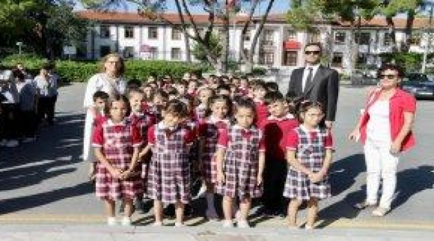 Muğla'da ilköğretim haftası coşkuyla kutlandı