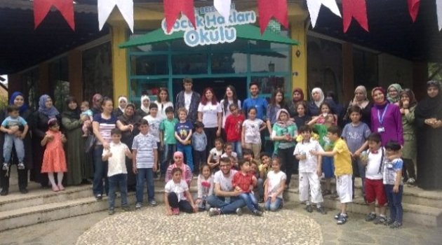 Mülteci Çocuklar Gönüllerince Eğlendi