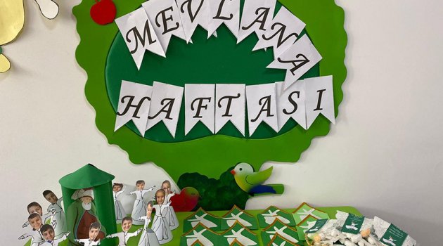 Nevşehirli minikler Mevlana'yı andı