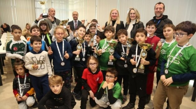 Nilüfer'de hamleler şampiyonluk için