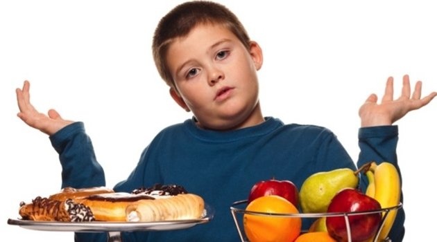 Obez çocuklarla doğru iletişim kurun