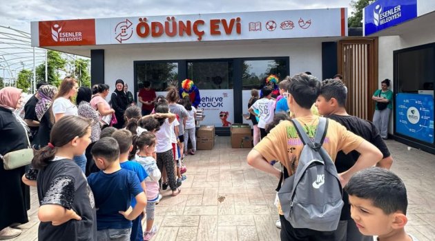 ÖDÜNÇ EVİ’NDE YAZ ÇOK RENKLİ GEÇİYOR