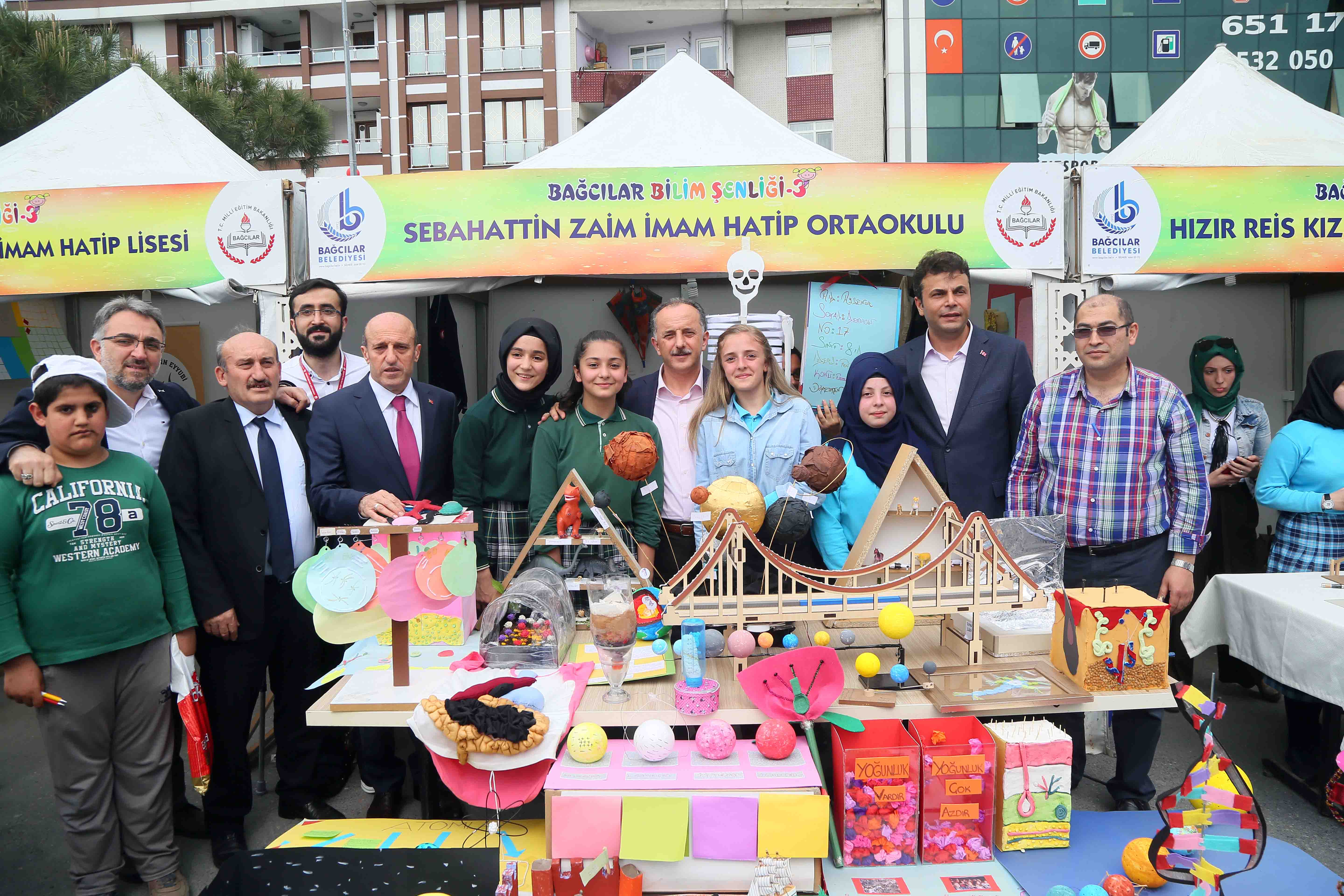 Öğrenciler İcatlarıyla Takdir Topladı